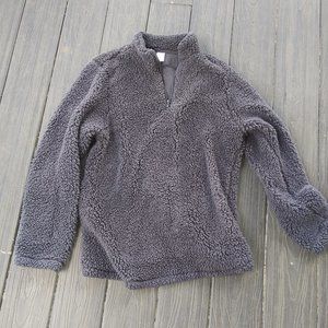 Gray sherpa pull-over